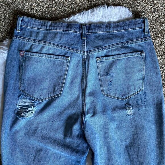 BDG Urban Outfitters Mom High Rise Distressed Jeans Size 34 - Picture 5 of 10
